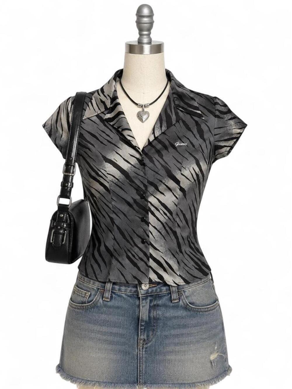 Guess Jeans USA Vintage Tiger Stripe Bowling Shirt | Women’s M
